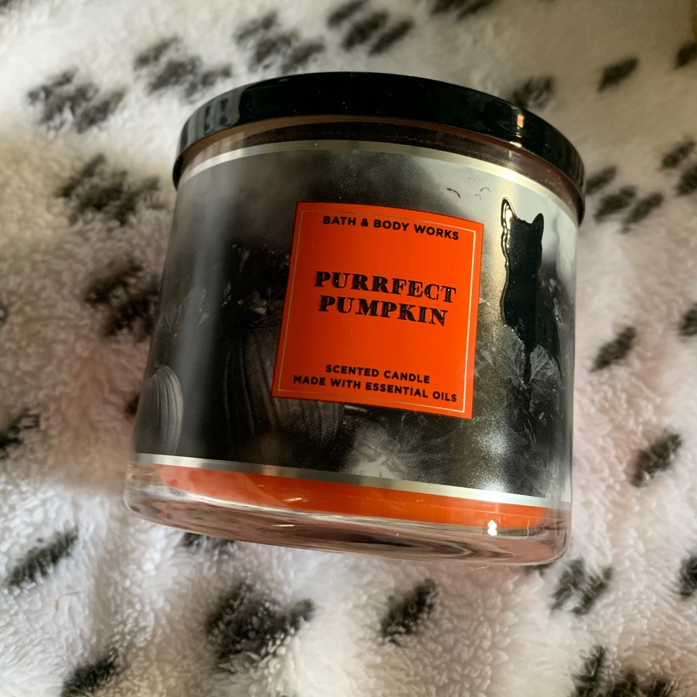 Bath & Body Works Purrfect Pumpkin Candle
